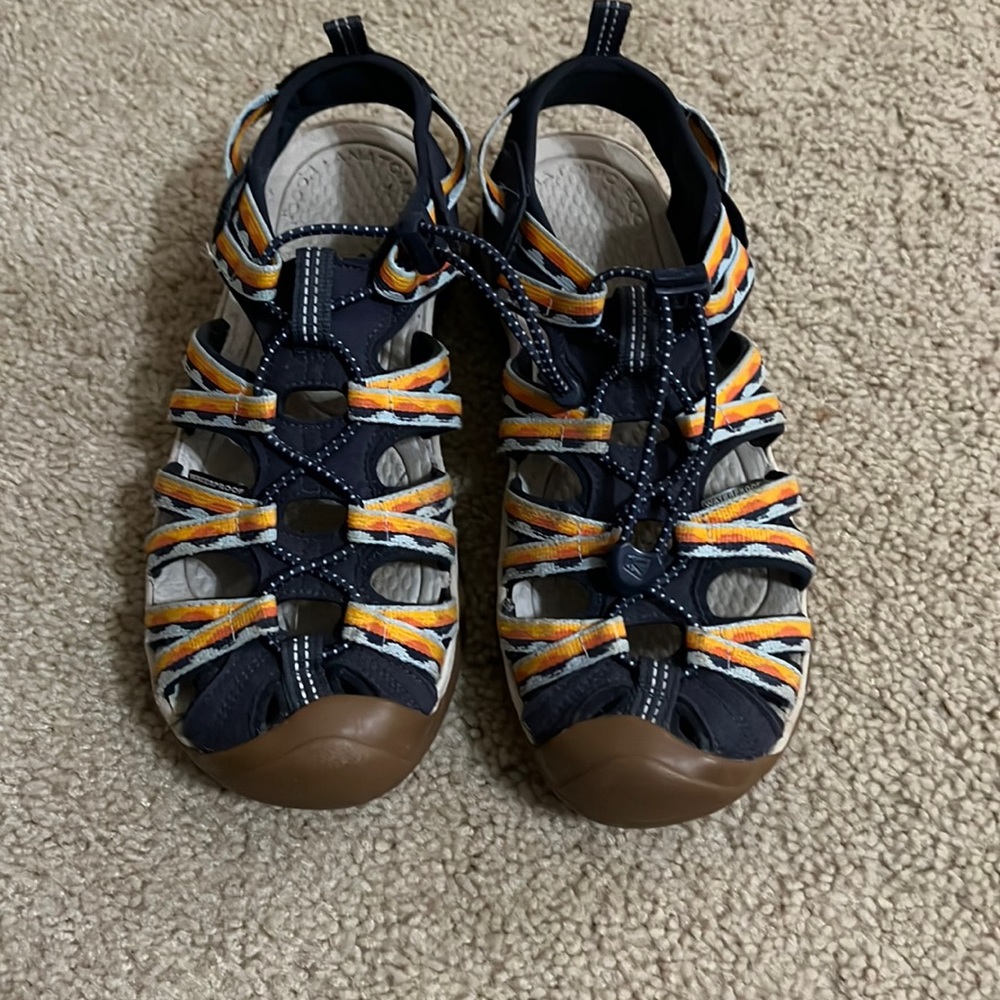 Keen Water Shoes - Read Notice
